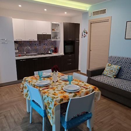 Casa Azzurra Apartment Giardini Naxos Ngoại thất bức ảnh