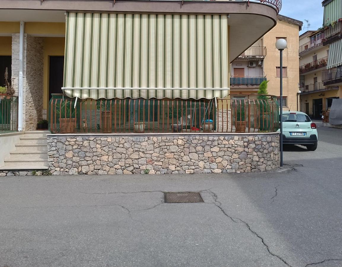 Casa Azzurra Apartment Giardini Naxos Ngoại thất bức ảnh