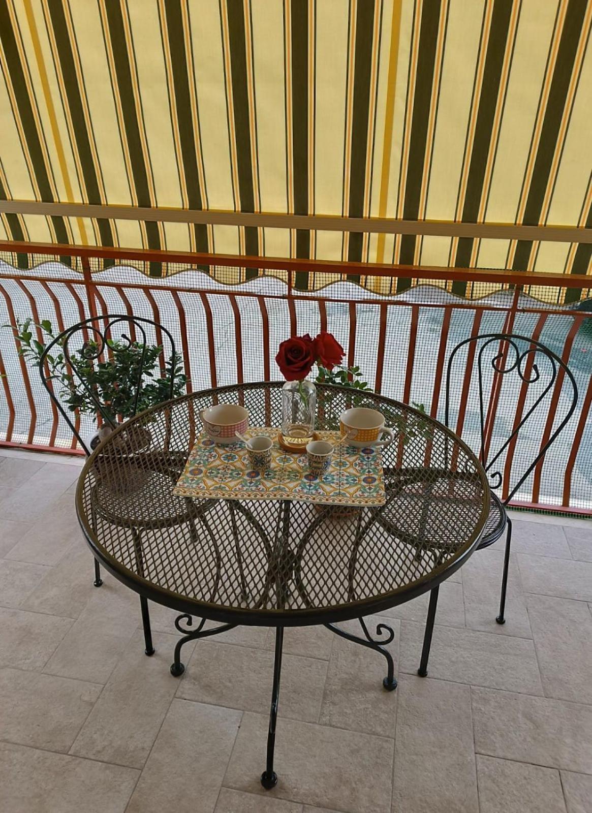 Casa Azzurra Apartment Giardini Naxos Ngoại thất bức ảnh